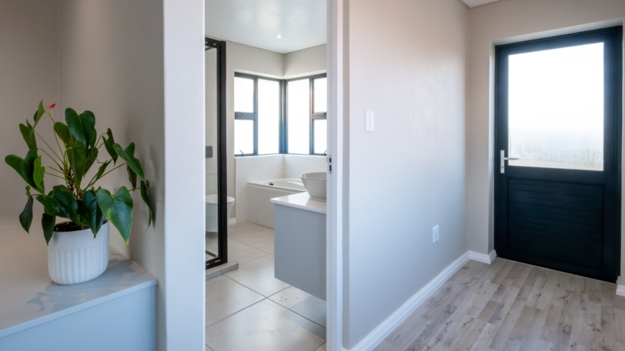 3 Bedroom Property for Sale in Blue Mountain Village Western Cape